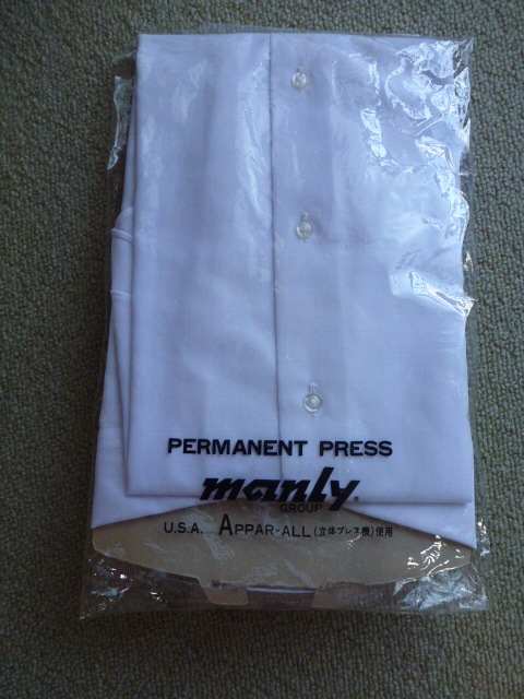 未使用　半袖　ワイシャツ　PERMANENT PRESS MANLY 　NO IRON サイズ　38 _画像2