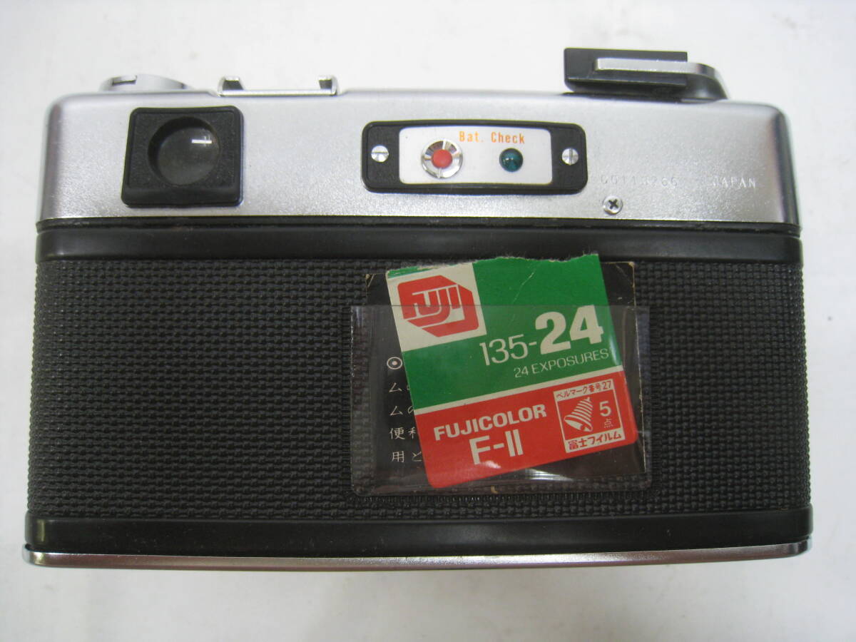 レトロ YASHICA ヤシカ Electro 35 フィルムカメラ 革ケース付 黒 ブラックの画像6
