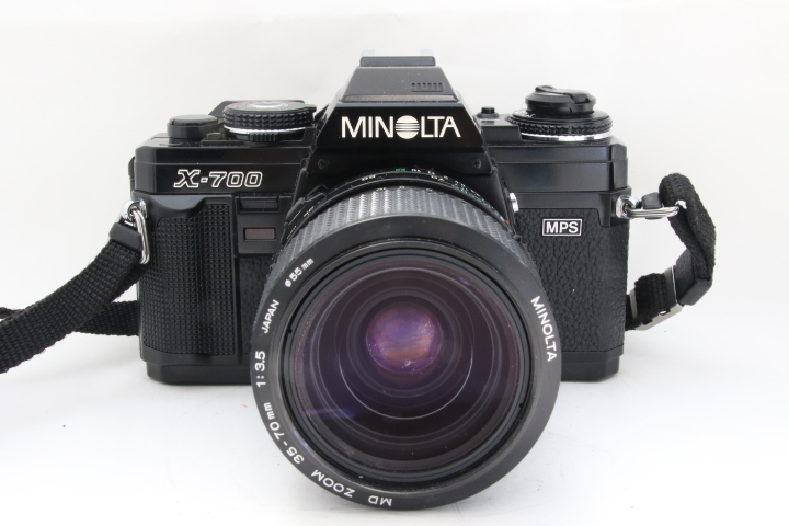 【完動品】MINOLTA NEW X-700 ブラック MD ZOOM 35-70mm F3.5 レンズ付き フィルムカメラ 一眼レフ MF シャッター〇 露出計〇 の画像3