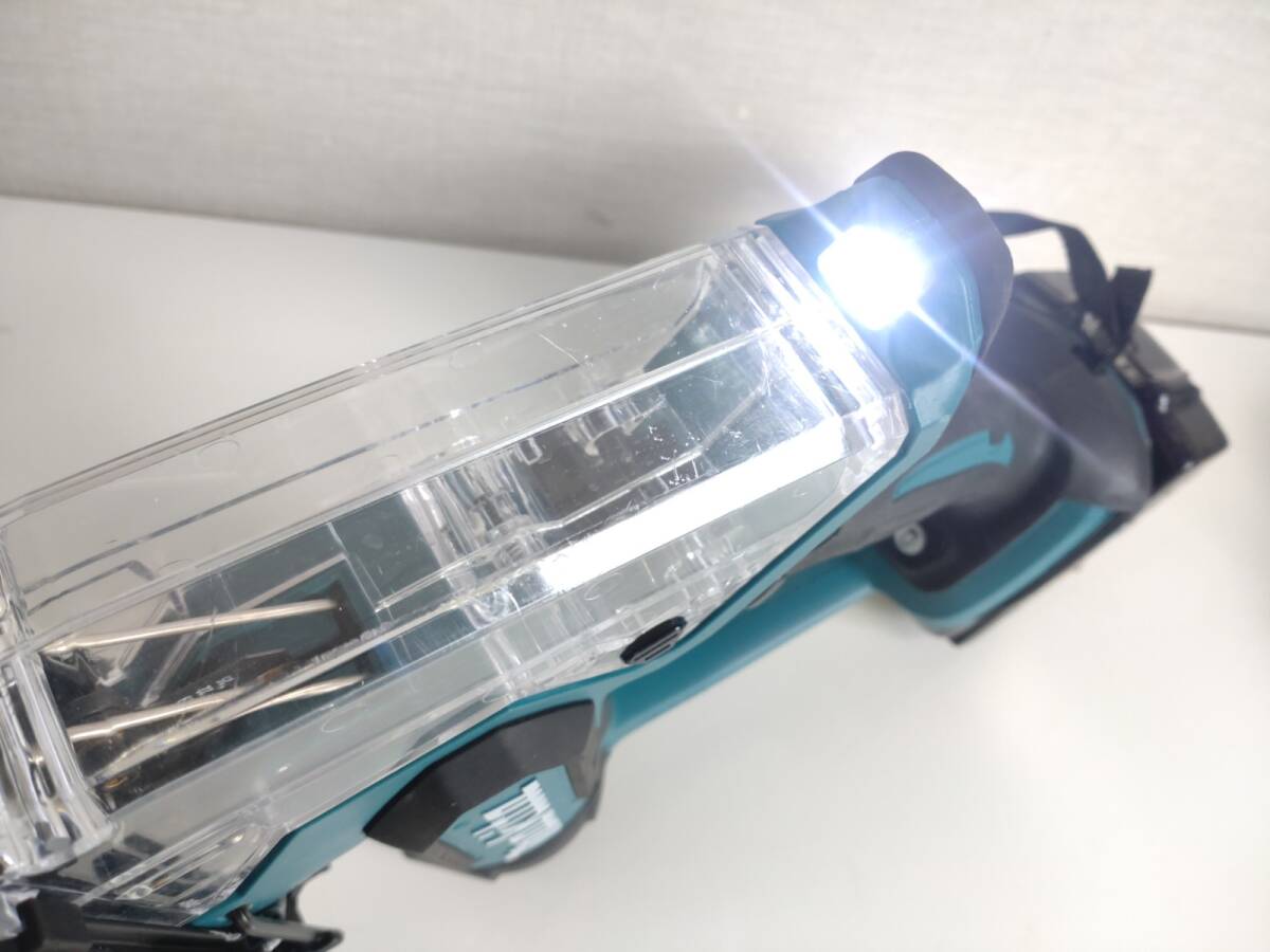 3443-00★通電確認済★Makita マキタ 充電式ボードカッター 直線切断 高輝度LED搭載 18V no0-6000min-1 モデルSD180D ※本体のみ★の画像9