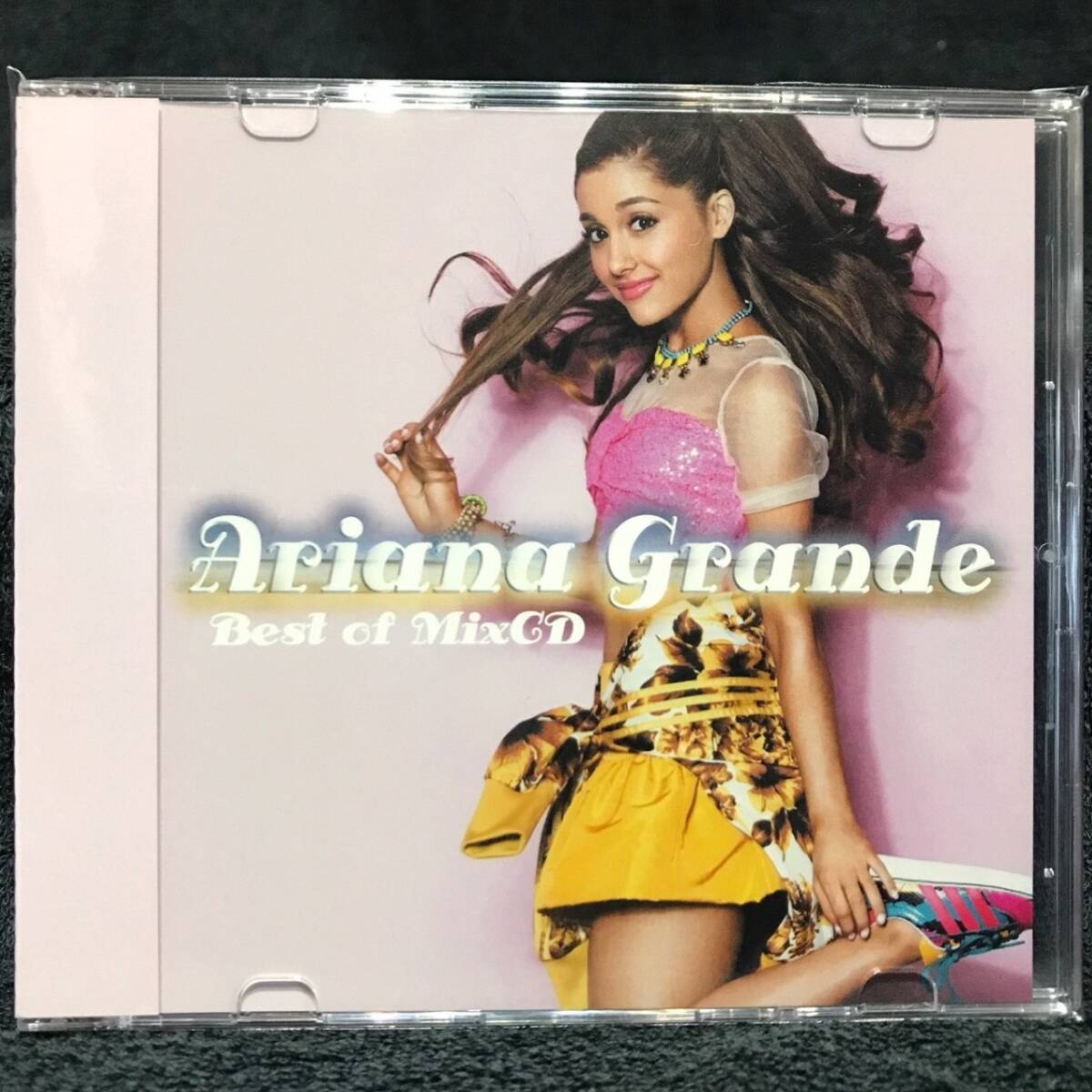 ★Ariana Grande アリアナ グランデ 豪華24曲 完全網羅 最強 Best MixCD【2,200円→大幅値下げ!!】匿名配送の画像2