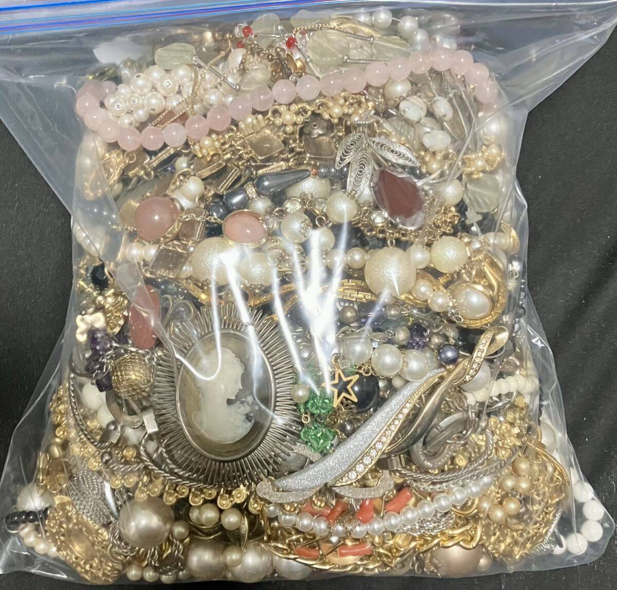 [1 jpy start ] accessory large amount summarize * approximately 10kg K18 Silver 925 necklace brooch earrings etc. * pearl natural stone gilding other *416-1