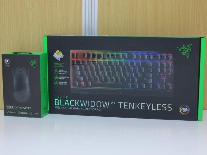 Sランク品（未使用品）u053453 Razer キーボード・マウス セット RZ03-03491900-R3J1 ＆ RZ01-04910100-R3M1の画像1