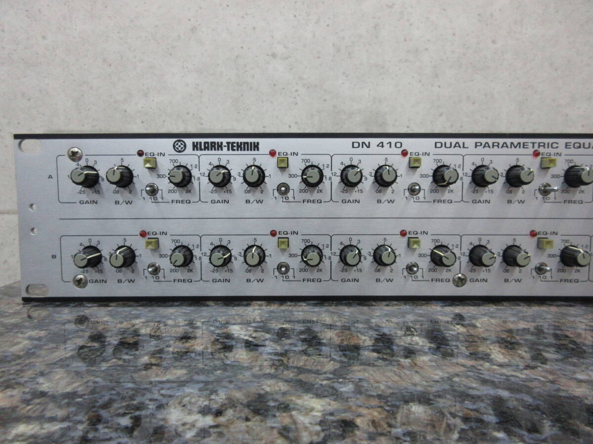 【お買い得品】KLARK TEKNIK パラメトリックイコライザー DN-410 クラークテクニックの画像2