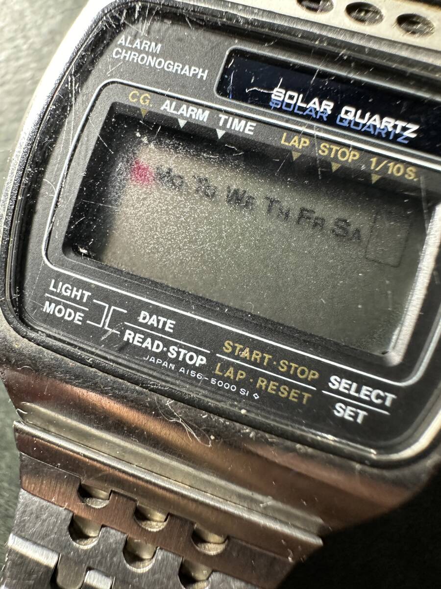 ★コレクター必見！！ SEIKO SOLAR QUARTZ セイコー クロノグラフ デジタル 腕時計 シルバー A156-5010 ビンテージ 時計 部品取り G778の画像3