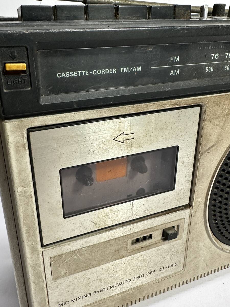 ★コレクター必見！！ SONY ソニー CF-1980 FM/AM ラジオカセットレコーダー ジャンク レトロ ビンテージ 機器 ラジカセ 2BAND G880の画像3