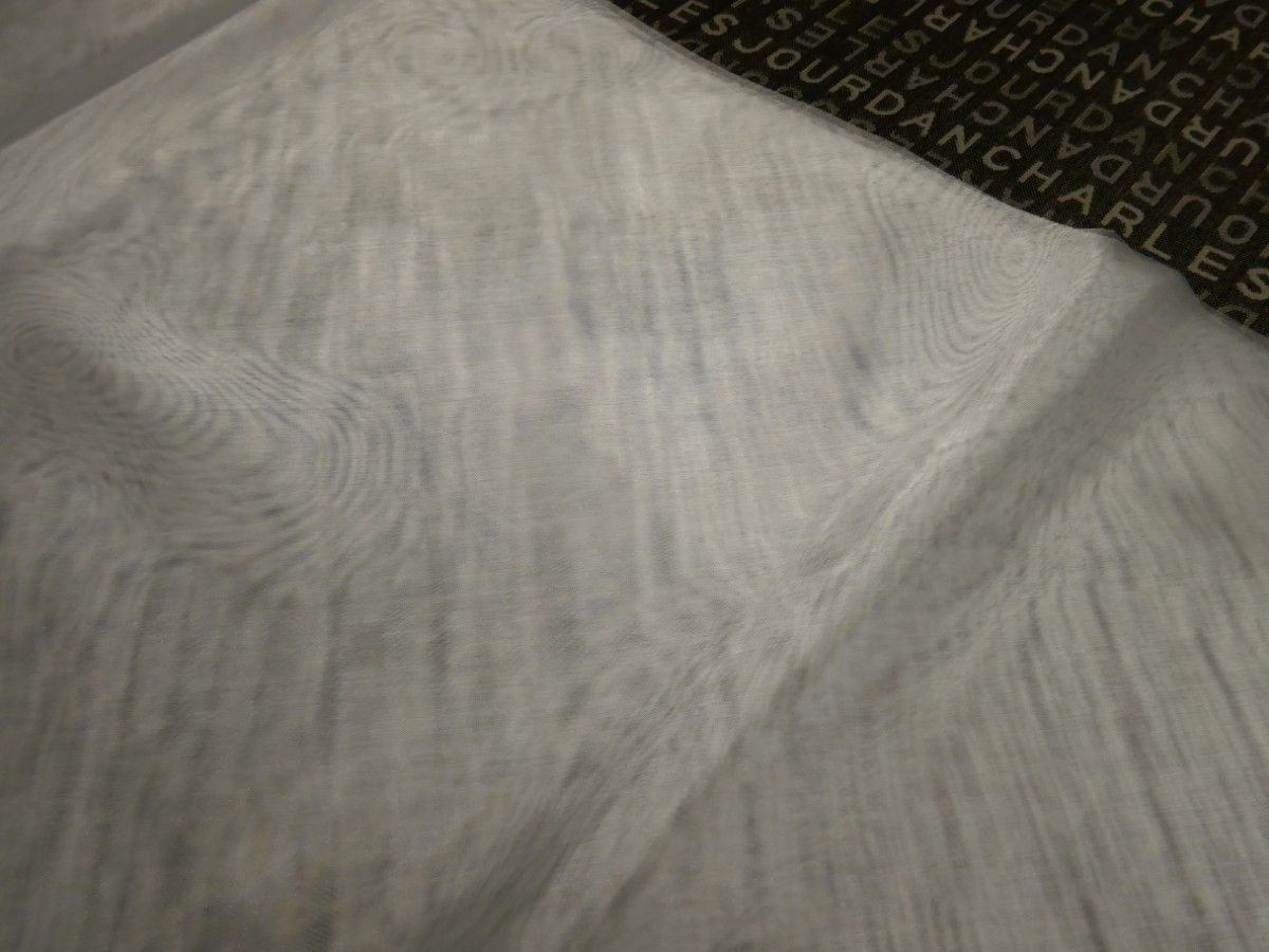 (No.WA42012) 白のパールオーガンジーの大きな端切れ・各種手芸材料に
