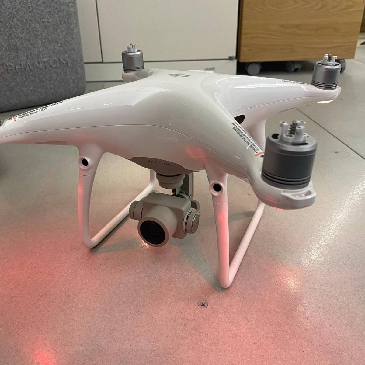 【中古】DJI Phantom 4 Pro ドローン 無人航空機 ファントム UAV_画像2