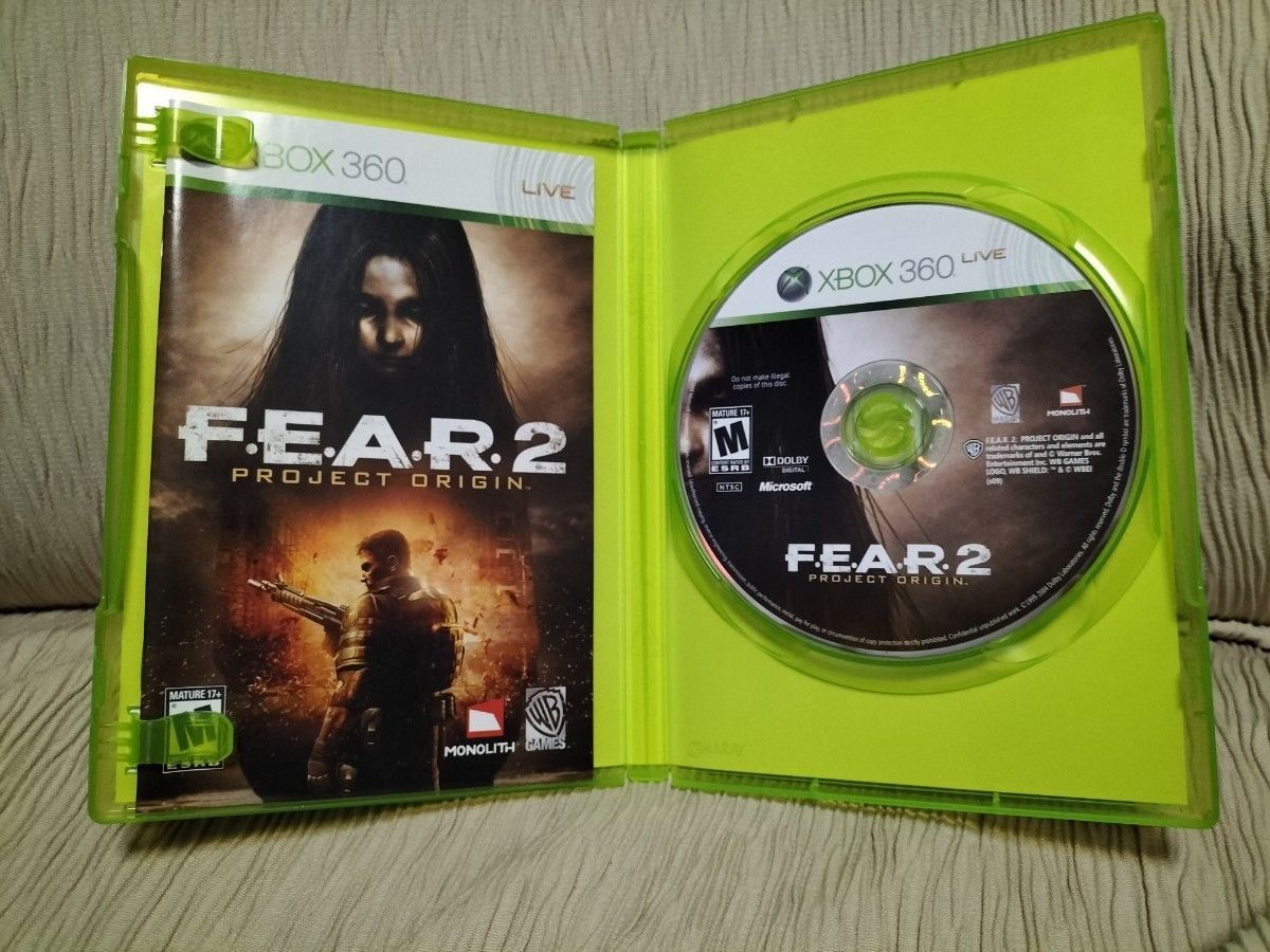 フィアー2 FEAR2 海外盤の希少な規制なし　XBOX360  one ss sx対応