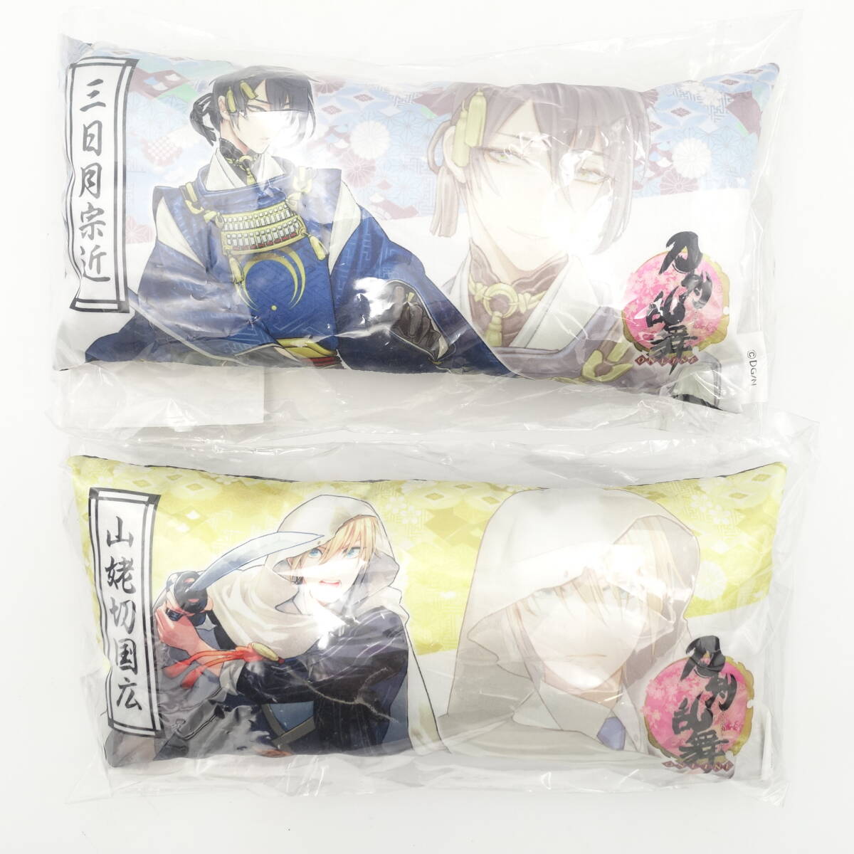 刀剣乱舞 ONLINE リストレストクッション 山姥切国広 三日月宗近/未使用/BANDAI バンダイ/セット/14690の画像1