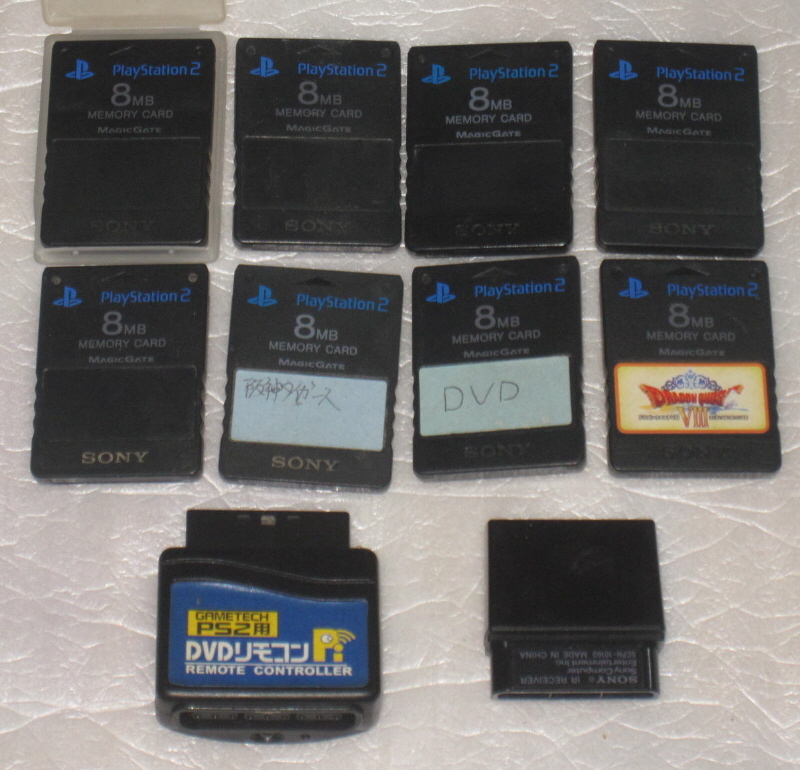 A PlayStation2 8MBメモリーカード8個とリモコン用2個の画像1