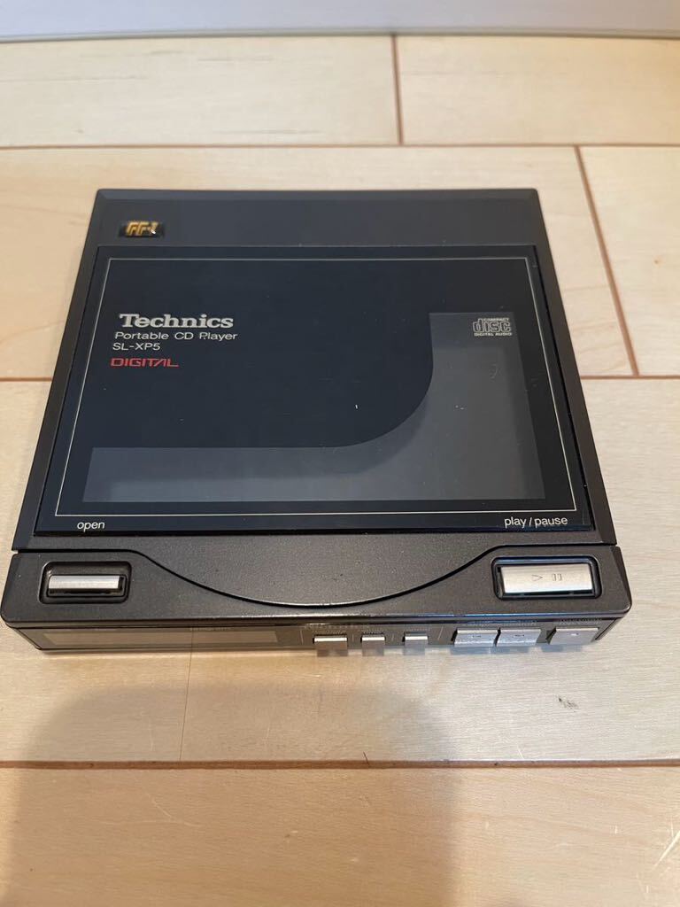 1円〜 即決 Technics テクニクス ポータブルCDプレーヤー SL-XP5 CD WALKMANウォークマン 完全ジャンク 部品取りの画像1