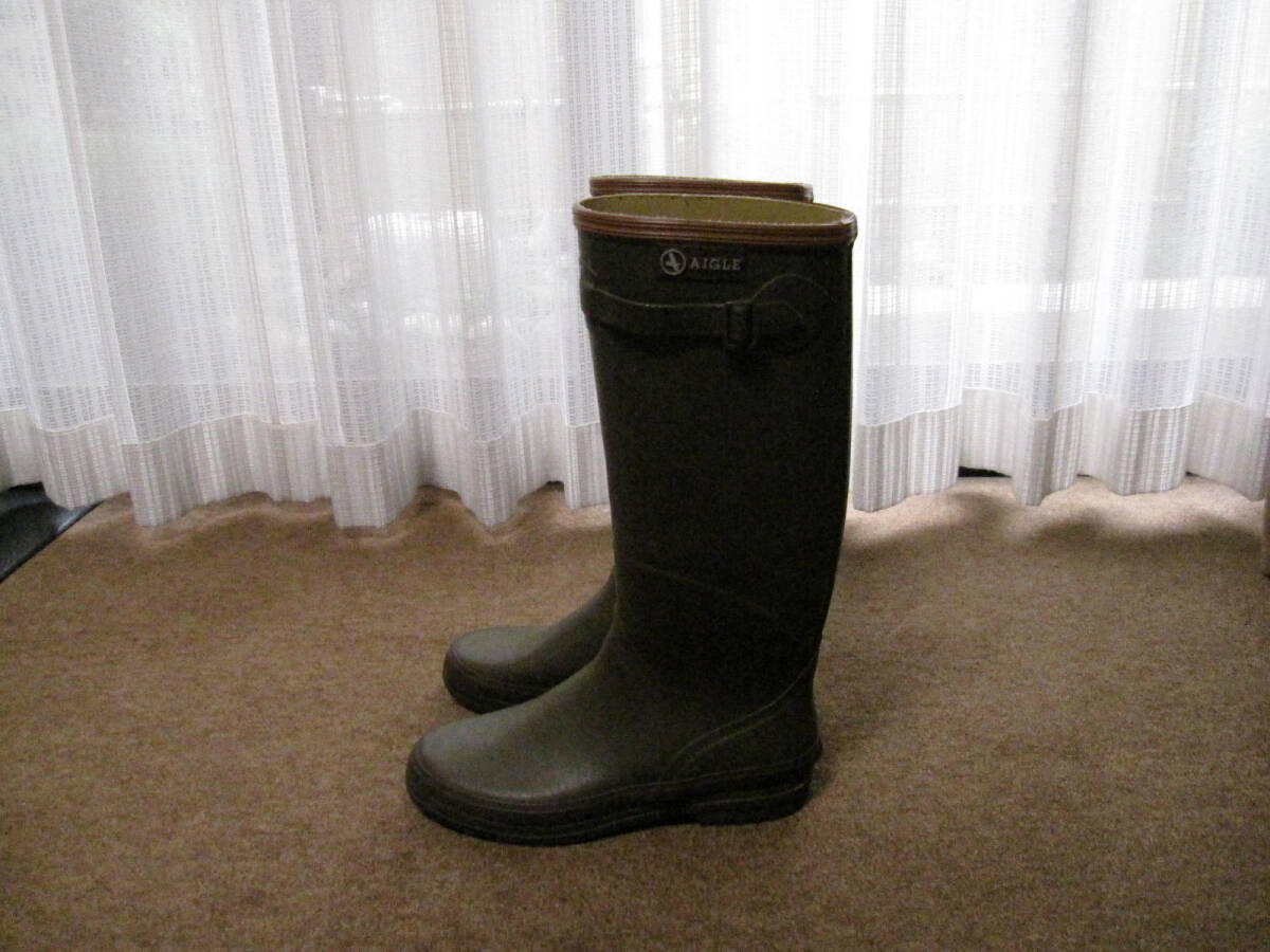 AIGLE エーグル ラバーレインブーツ 長靴 カーキ サイズ37/23.5cm FRANCE製 使用少ないキレイ 雨具 キャンプ アウトドア フランス製_画像2