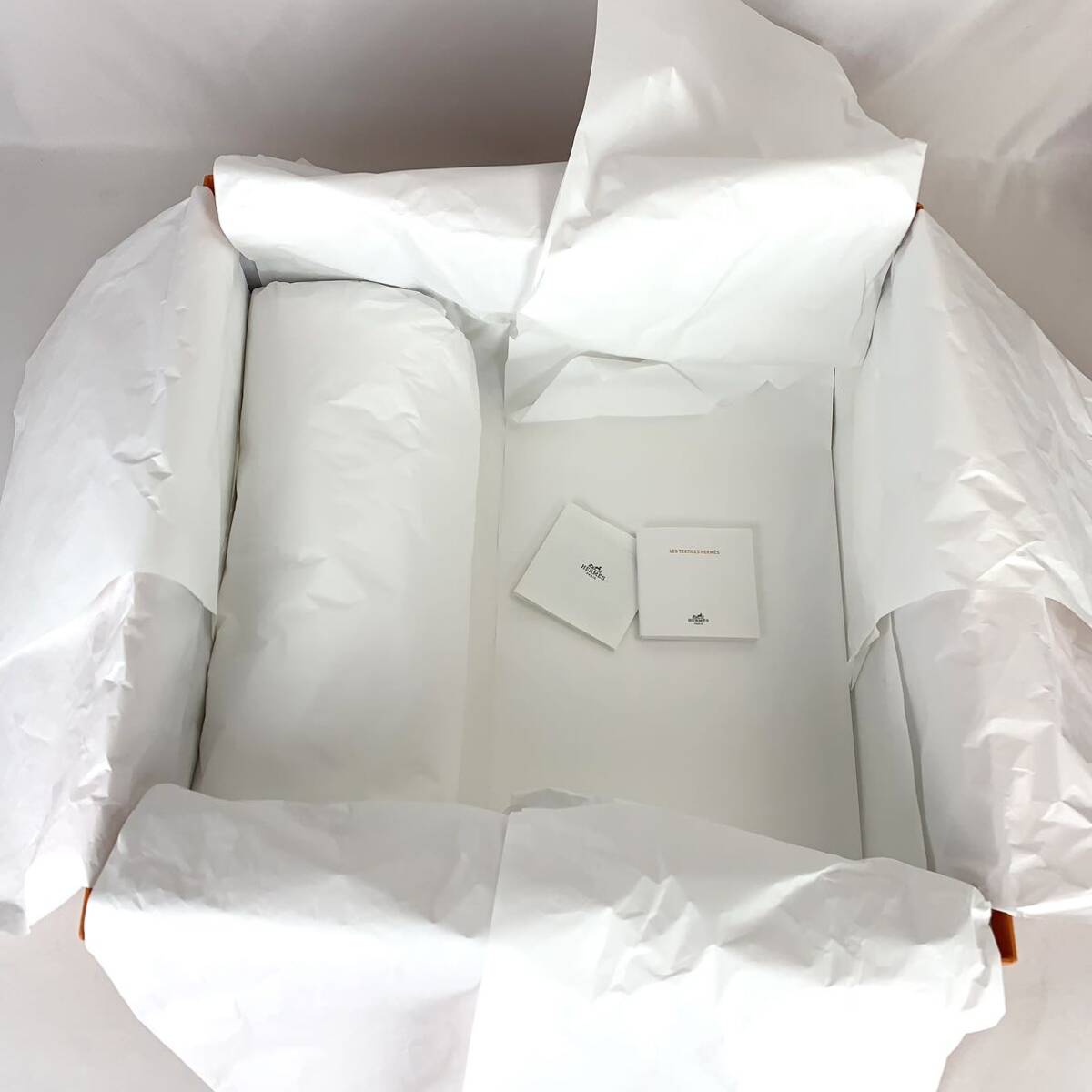 HERMES エルメス 空箱 保存袋 BOX 1312 ボックス 42×42×20大型 バッグ用 化粧箱 バーキン ケリー オレンジ リボン 緩衝材 鞄 保存箱 _画像5