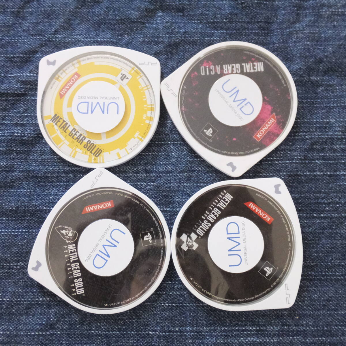 PSP送料一律200円 メタルギアソリッド４枚セット ピースウォーカー OPS OPSプラス acid ディスクのみの画像1