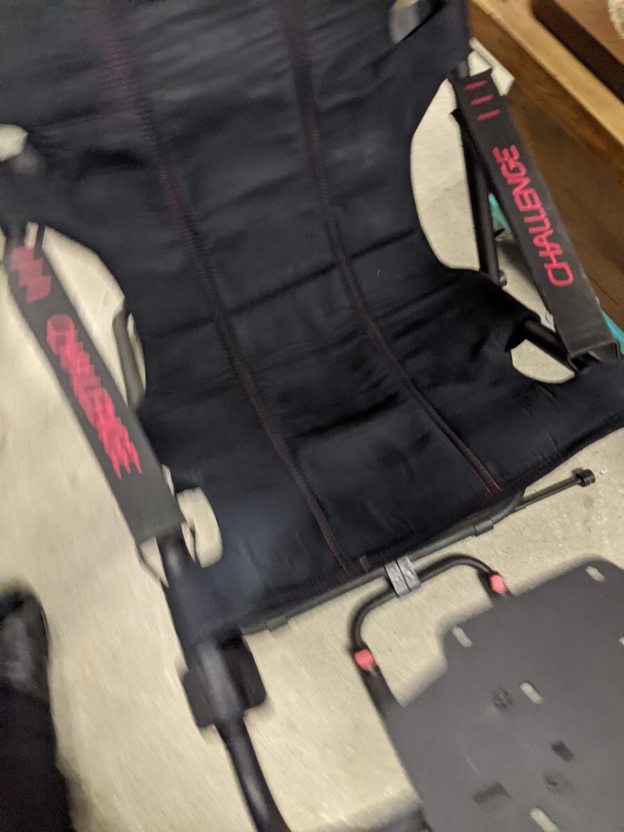 PLAYSEAT レーシングコックピット Challengeの画像5