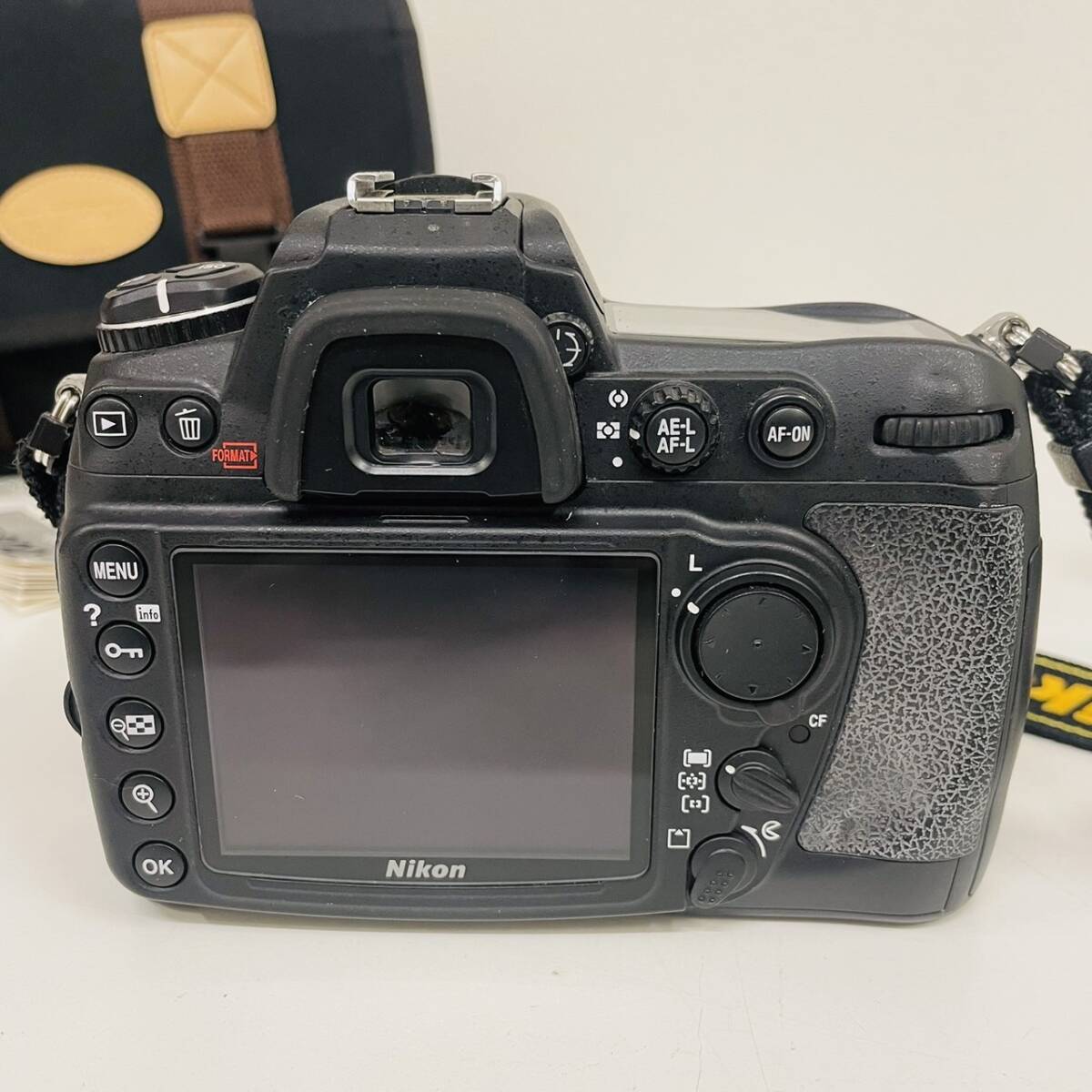 Nikon D300 ニコン デジタル一眼 動作未確認 ストロボ 三脚 バッグ ガイド本付 バッテリー有 オリジナルストラップ【12882】 の画像5