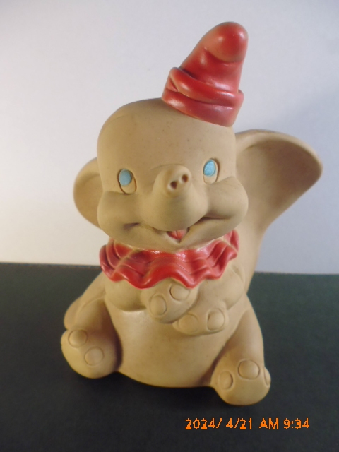 ダンボ Dumbo 1960年代 ビンテージ Walt Disney ラバー・スクイーズ・トイ Dell社 Rubber Squeeze Toy 1960s ダンボ Dumbo 1960年代 ビンテージ Walt Disney ラバー・スクイーズ・トイ Dell社 Rubber Squeeze Toy 1960s