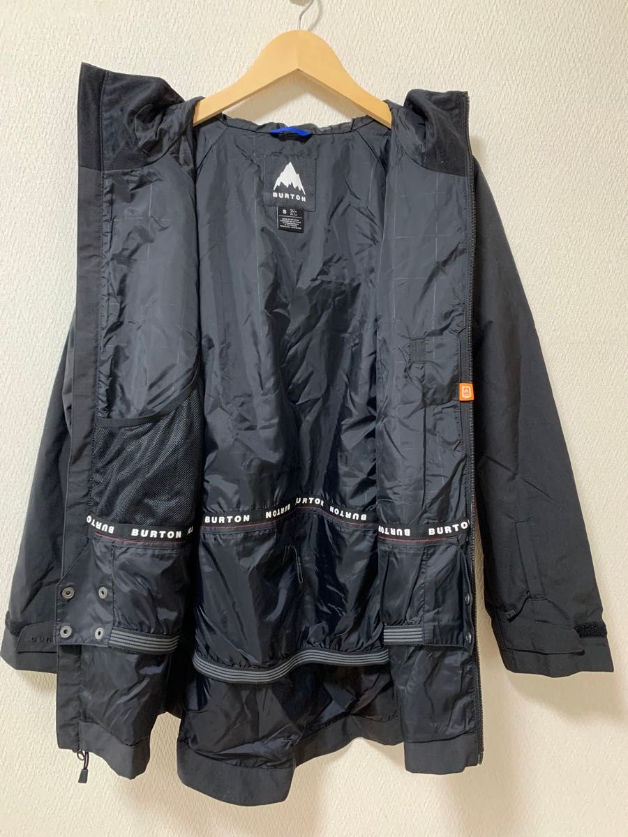 Burton Lalik snowboard jacket S size