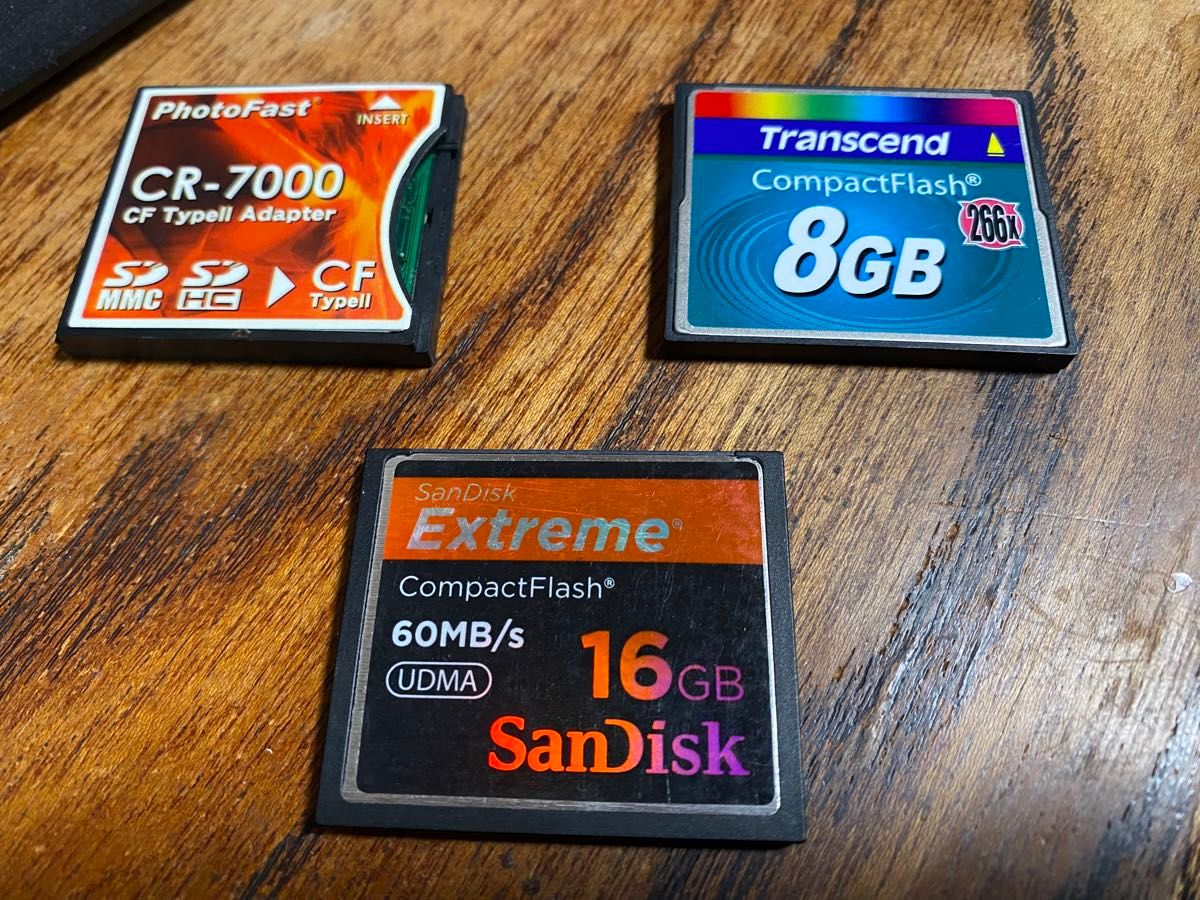 【動作確認済】コンパクトフラッシュ SanDisk Extreme 16GB、Transcend 8GB、CFアダプタ(おまけ)
