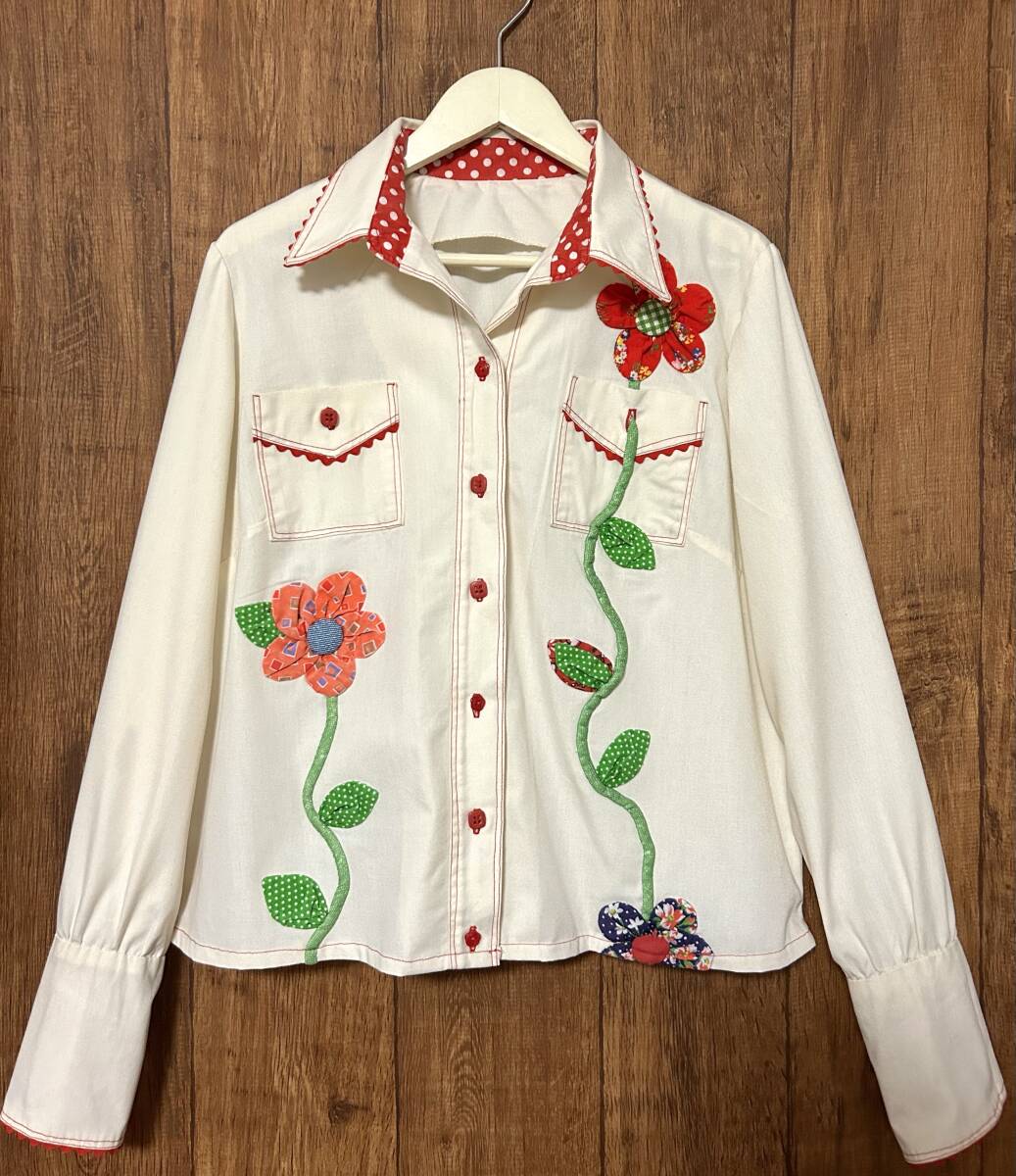 お花 フラワー シャツ ジャケット はおり 装飾 ドット きなり 赤 カラフル 個性的 かわいい ヴィンテージ used vintage 古着/club723(N489)の画像1