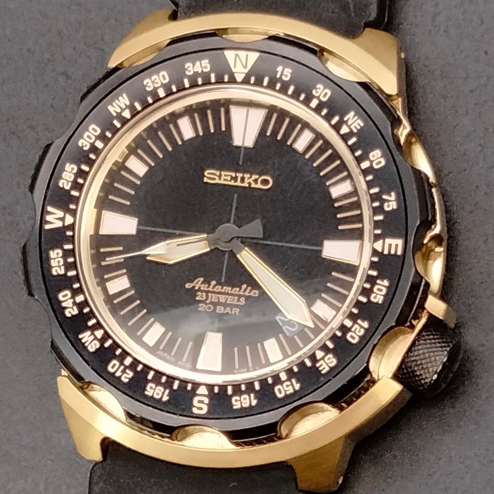Yahoo!オークション - セイコー Seiko 腕時計 動作品 6R15-01G0 Yahoo!オークション - セイコー Seiko 腕時計 動作品 6R15-01G0