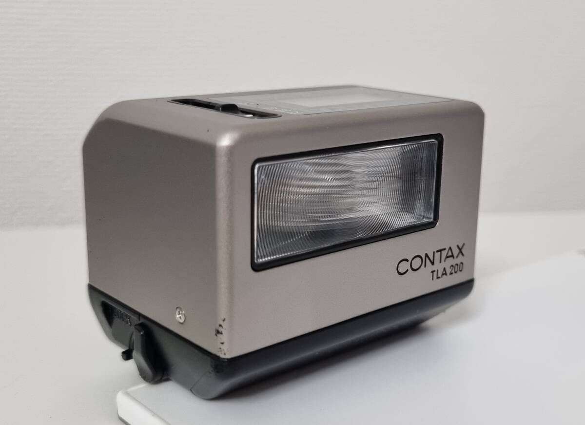 【並品】CONTAX コンタックス G1 G2用 ストロボ TLA 200 ケース付き 動作確認済の画像2