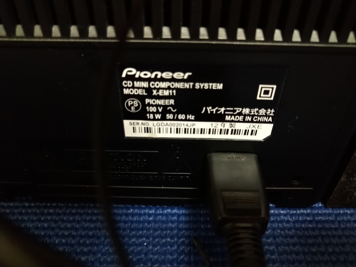 Pioneer パイオニア　コンパクト　ミニコンポ　CD　FMラジオ　USB　_画像3