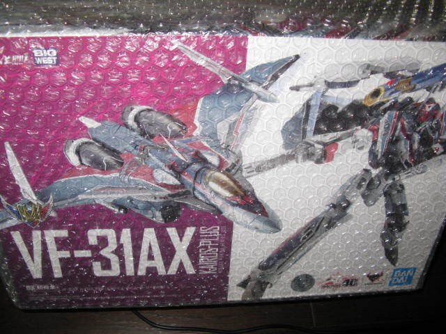 未開封 DX超合金　VF-31AX カイロスプラス　ミラージュ・ファリーナ・ジーナス機_画像1