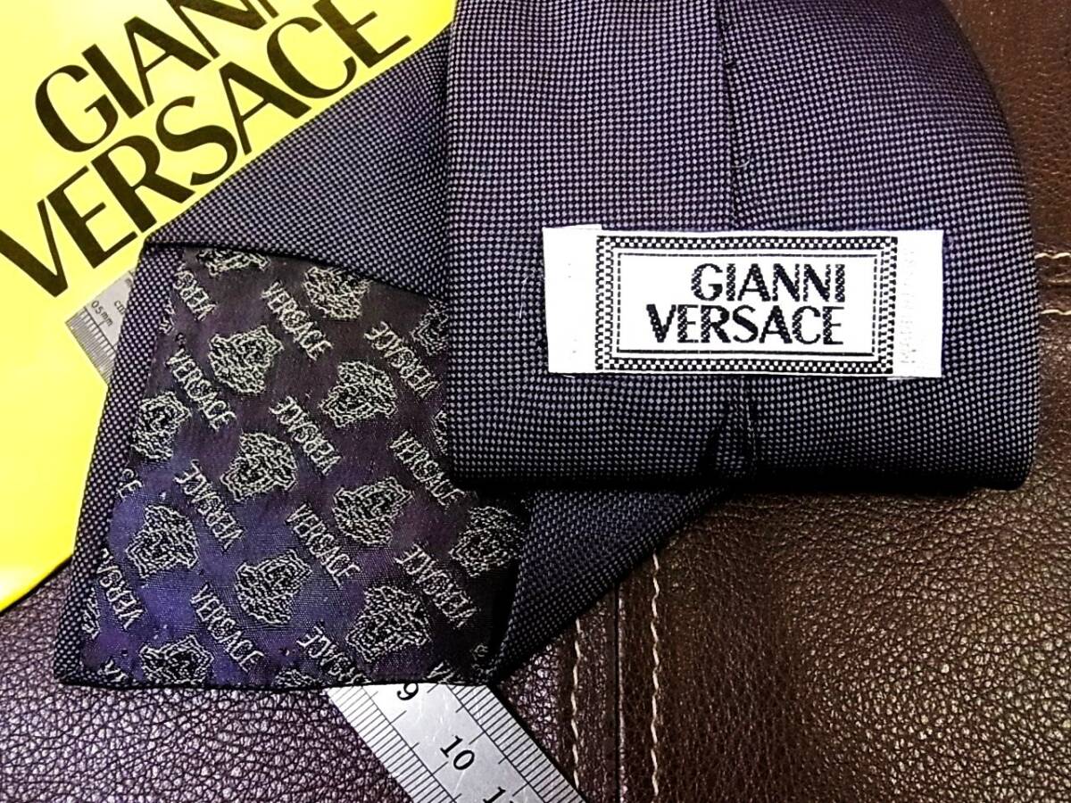 *5-0442* stock disposal SALE* Versace necktie 