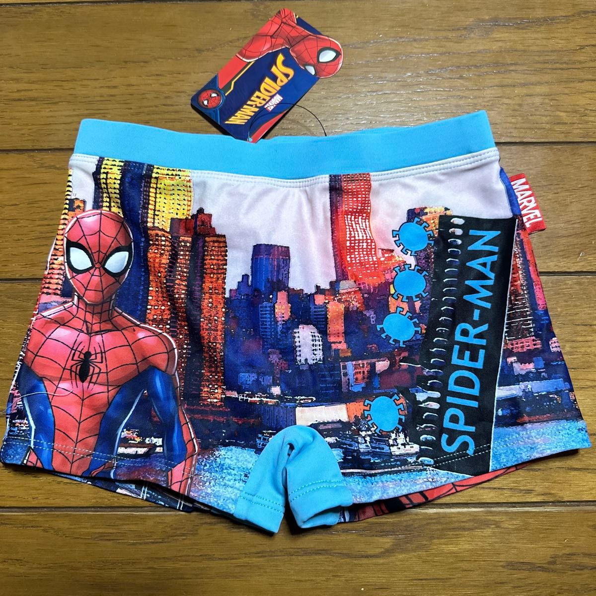 スパイダーマン 男の子　水着   新品  120cm