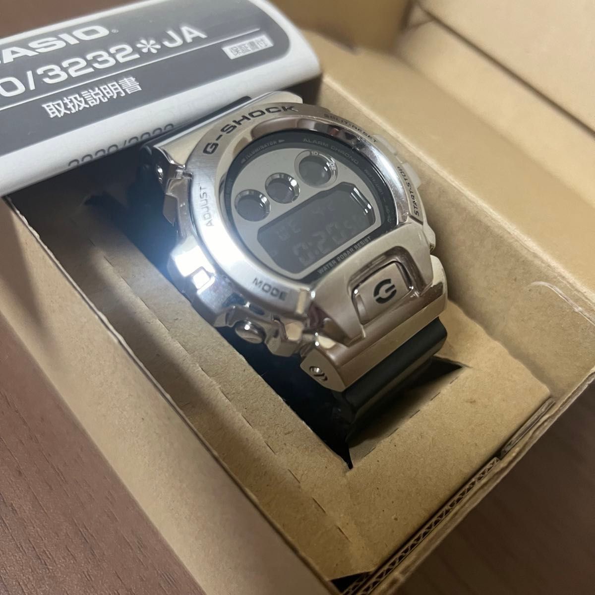 G-SHOCK GM-6900 シルバーメタリック