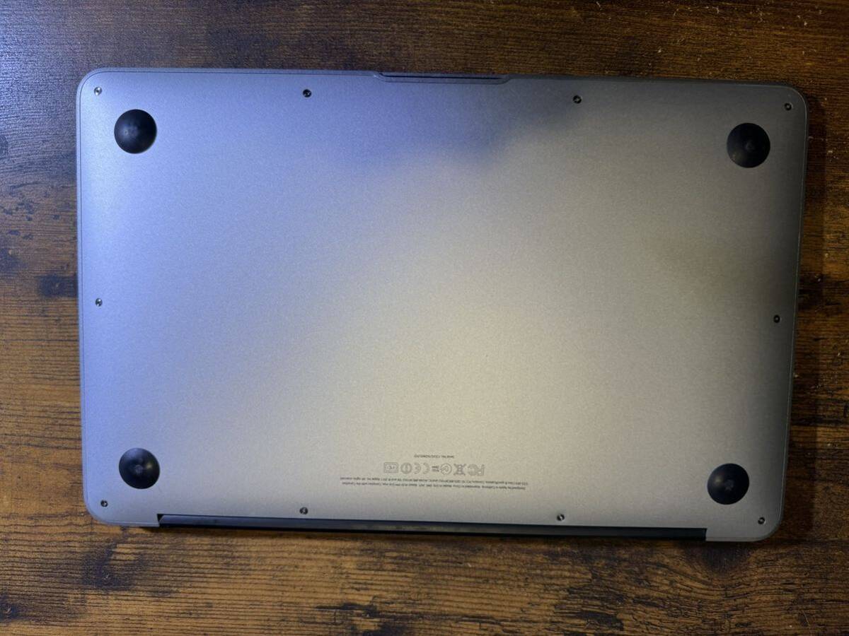 【ジャンク品パーツ取り】Apple MacBook Air A1370 _画像4