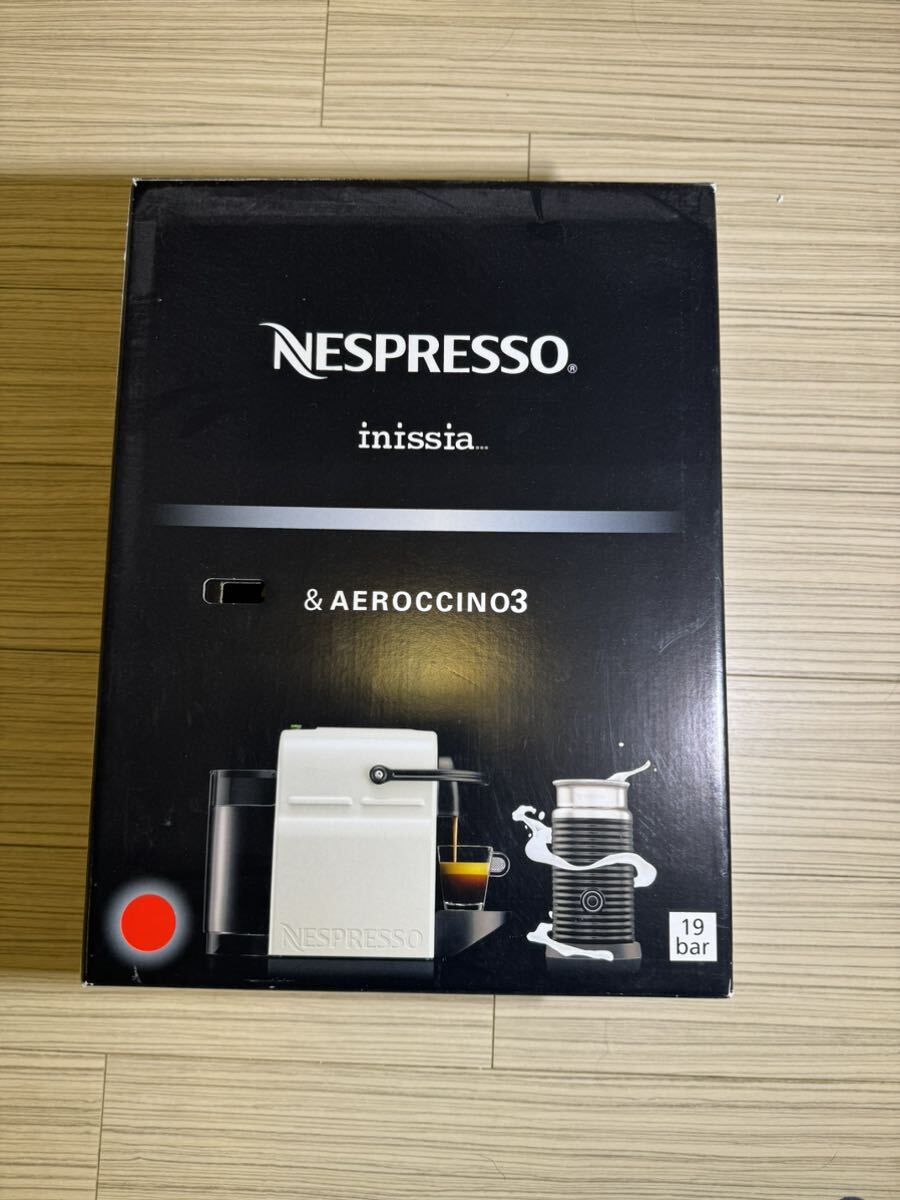 Кофеварка с капсулой Nespresso INISIA Ruby Red Red Water емкостью 0,6 л Compact Loolweight C40-RE-R-WEM