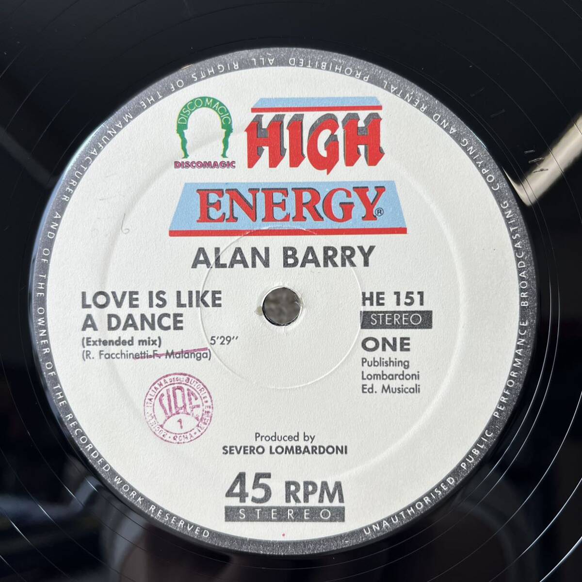 LP / Alan Barry / Love Is Like A Dance / HE-151 の画像3