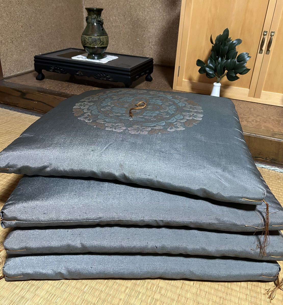 座布団 4枚セット 座布団 約58x60cm 法事 茶道 仏間 来客座布団 座布団 4枚セット 座布団 約58x60cm 法事 茶道 仏間 来客座布団