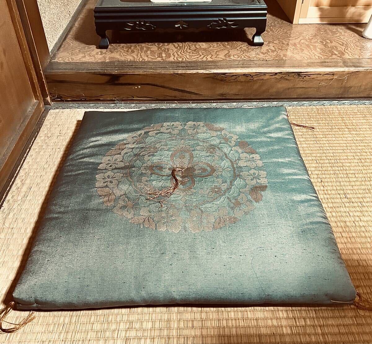 座布団 4枚セット 座布団 約58x60cm 法事 茶道 仏間 来客座布団 座布団 4枚セット 座布団 約58x60cm 法事 茶道 仏間 来客座布団