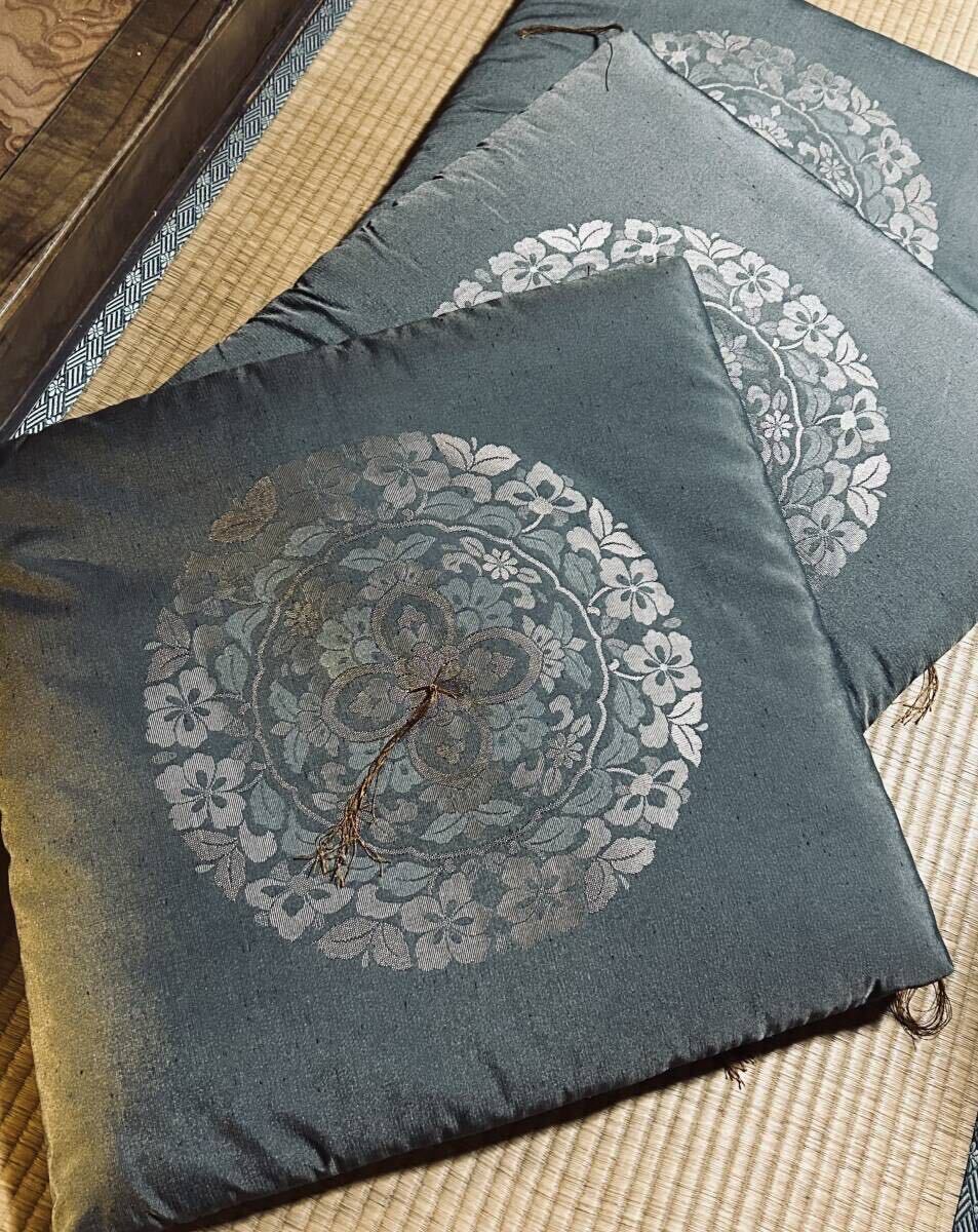 座布団 4枚セット 座布団 約58x60cm 法事 茶道 仏間 来客座布団 座布団 4枚セット 座布団 約58x60cm 法事 茶道 仏間 来客座布団