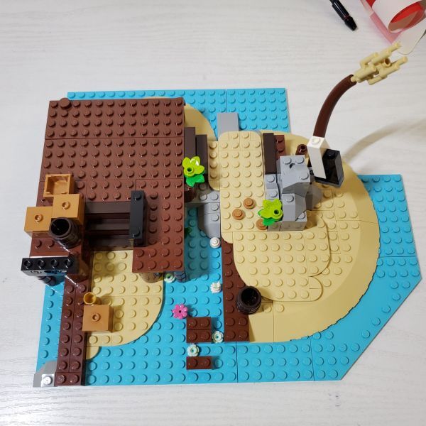 ●DE98【送80】1円～ LEGO レゴ 21322 アイデア 赤ひげ船長の海賊島_画像4