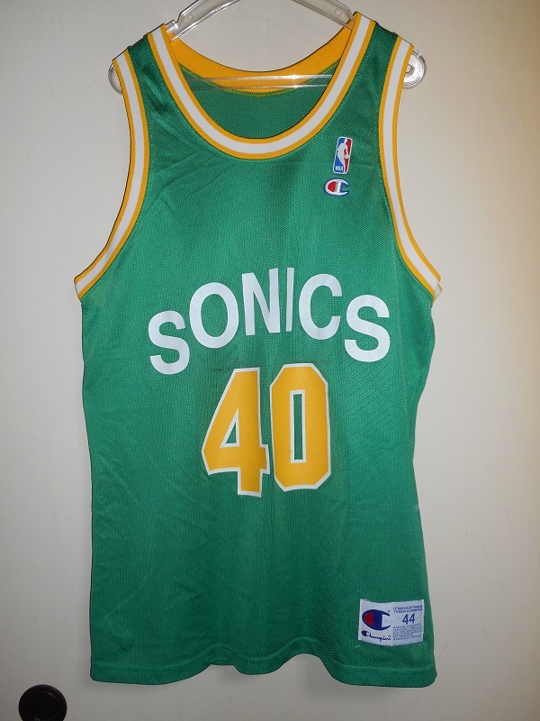 90's ビンテージ champion(チャンピオン) NBA SEATTLE SUPERSONICS レプリカユニフォーム #40 KEMP シアトル スーパーソニックスの画像1