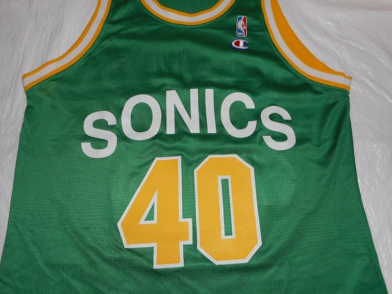 90's ビンテージ champion(チャンピオン) NBA SEATTLE SUPERSONICS レプリカユニフォーム #40 KEMP シアトル スーパーソニックスの画像2
