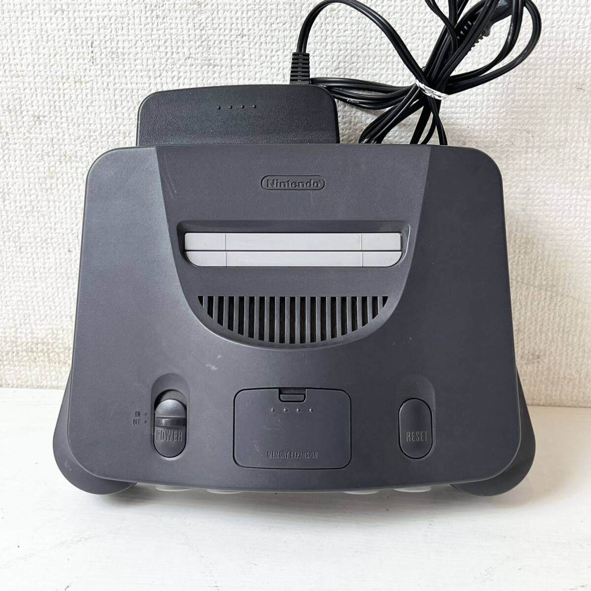 240＊中古品 NINTENDO64 NUS-001 Nintendo コントローラー メモリー拡張パック付き 通電確認済み＊_画像6