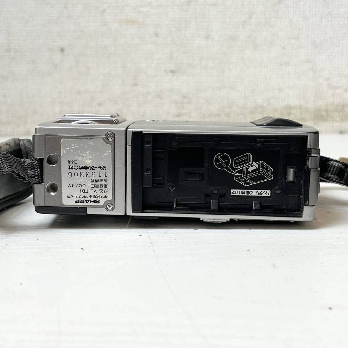 265＊中古品 SHARP シャープ デジタルビデオカメラ VL-FD1 液晶 デジタル ビューカム 通電確認済み＊の画像7