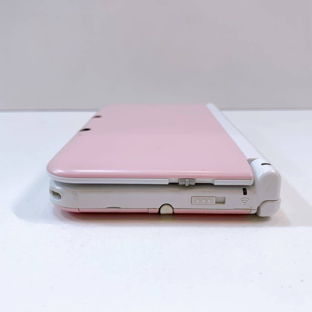 305☆中古☆ Nintendo3DS LL ピンク×ホワイト SPR-001 任天堂 ニンテンドー3DS タッチペン付き 付属品 難あり 動作確認/初期化済み 現状品_画像5