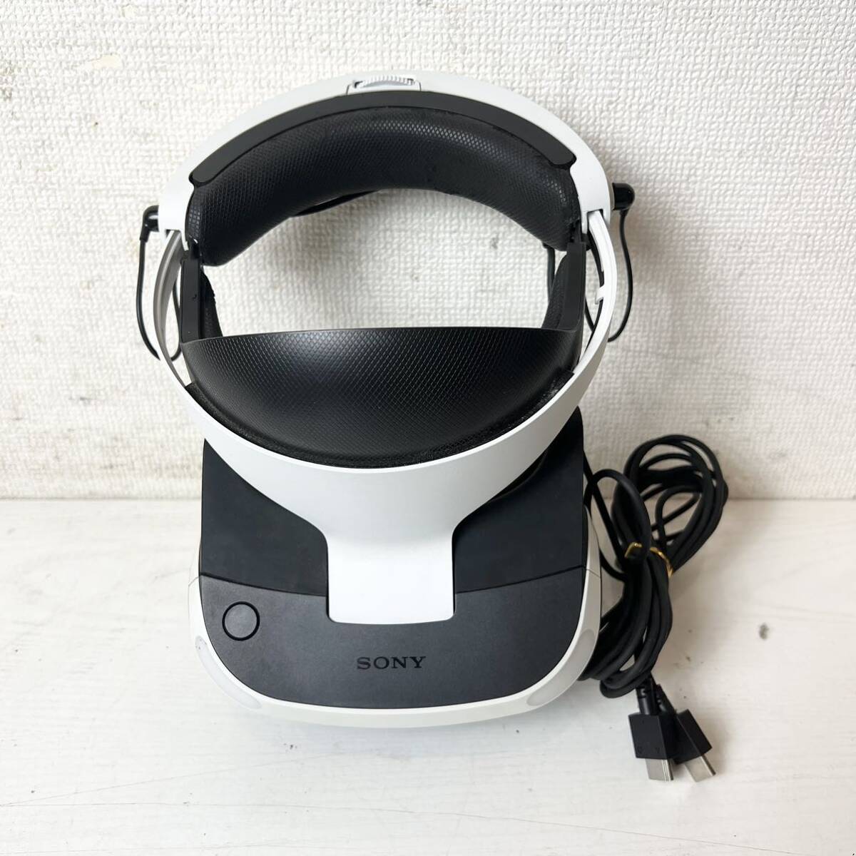 235＊中古品 SONY PlayStation VR 本体 ヘッドセット カメラ同梱版 PS4 PSVR CUH-ZVR2 通電確認済み＊の画像6