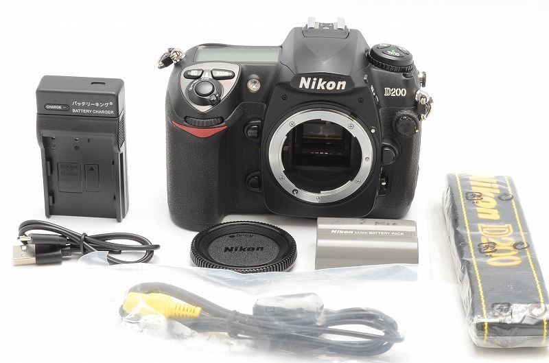 [美品] Nikon D200 本体 ショット数 5400回 #11631_画像1