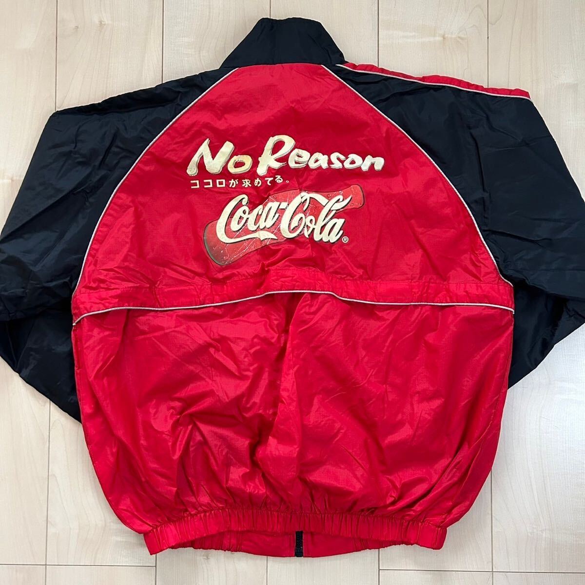 希少 レア 90s Coca Cola コカコーラ ナイロンジャケット ブルゾン メンズ フリーサイズ 販売促進 ノベルティ レトロ 古着の画像2