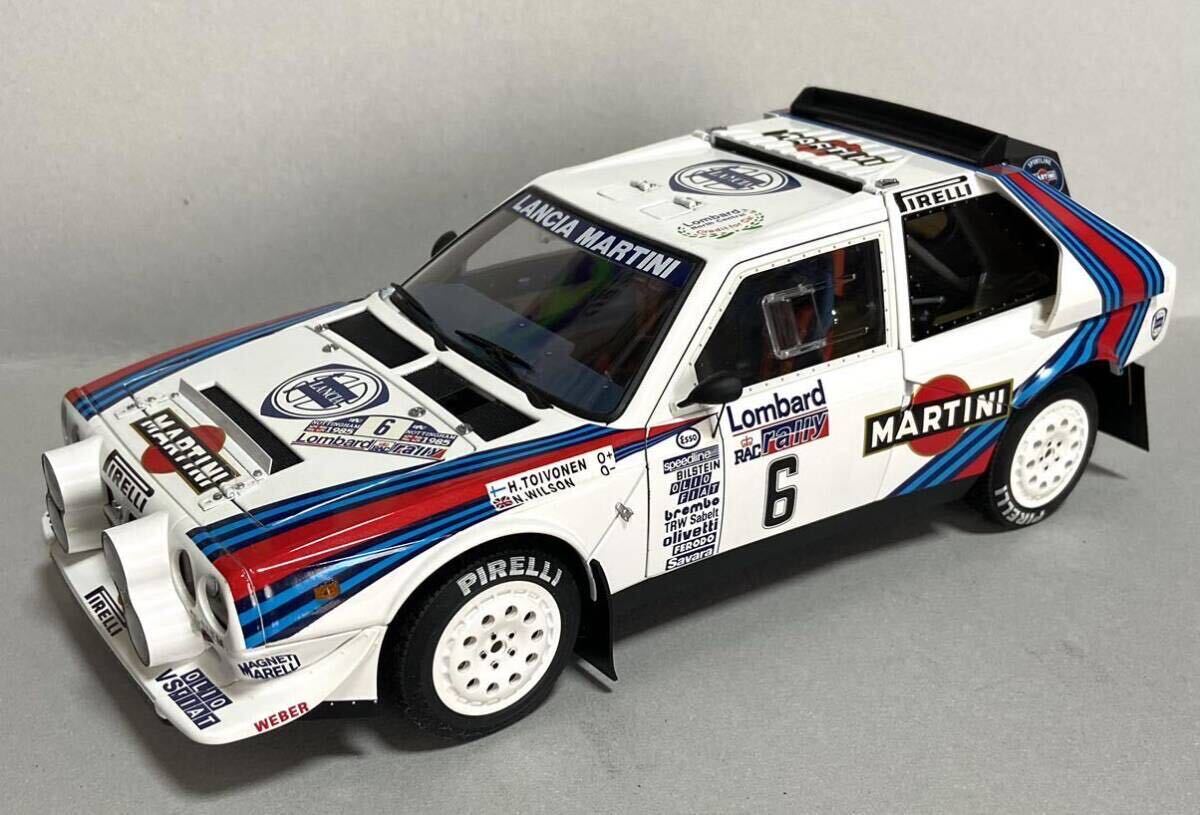 オートアート 1/18 ランチア デルタS4 No.6 H.トイボネン 1985 RACラリー 優勝 MARTINI RACINGの画像1