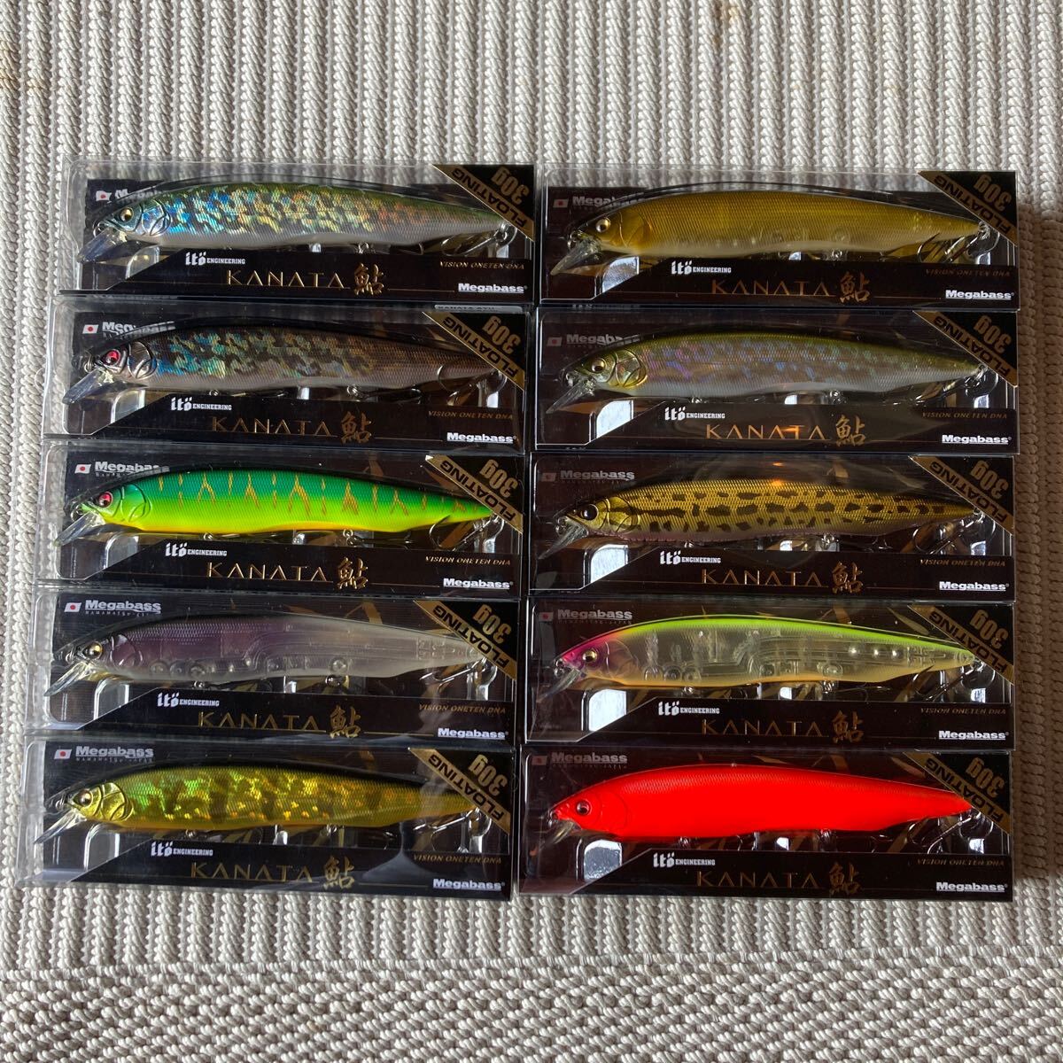 Megabass ito ENGINEERING KANATA 鮎 Respect Colorの画像1