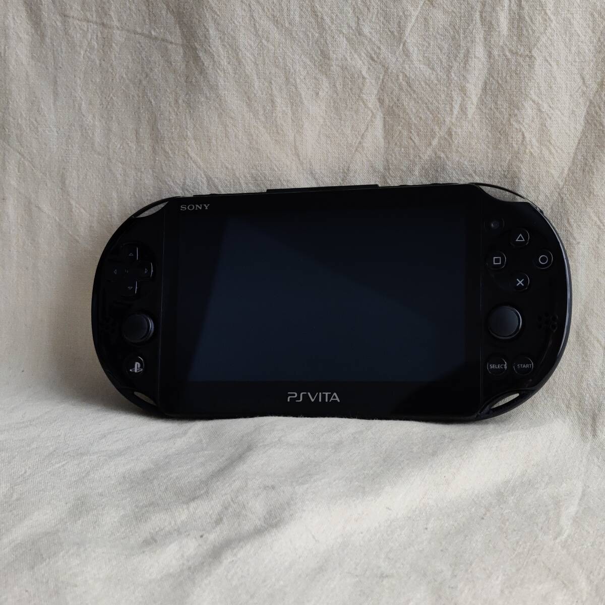【7540011】SONY Playstation VITA PCH-2000 本体のみ ソフト ジャンク JUNK PS VITAの画像1